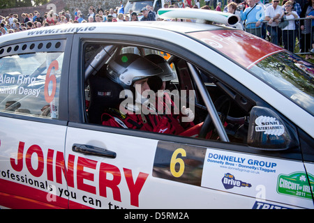 Schaltung der Rallye Irland, Lisburn, Nordirland, Wertungsprüfung, Motorsport Stockfoto