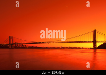 GEORGE-WASHINGTON-BRÜCKE (© CASS GILBERT 1931) HUDSON RIVER MANHATTAN NEW YORK CITY USA Stockfoto