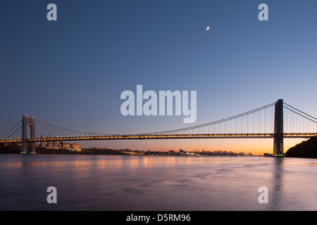 GEORGE-WASHINGTON-BRÜCKE (© CASS GILBERT 1931) HUDSON RIVER MANHATTAN NEW YORK CITY USA Stockfoto