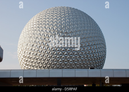 Einschienenbahn und Epcot geodätische Kuppel, Spaceship Earth, Epcot, Disney-Welt Stockfoto