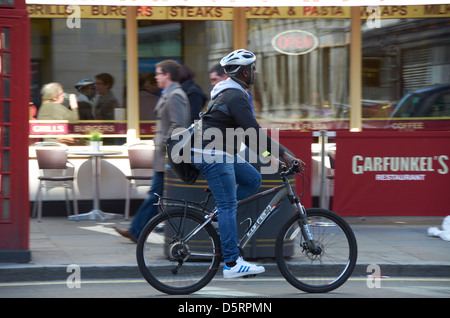 Radfahrer in London, England. Stockfoto