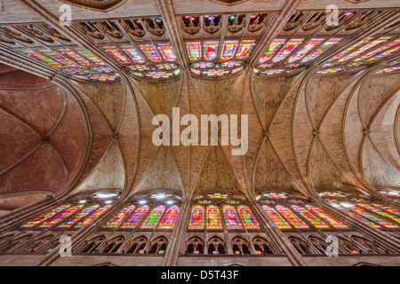 Das Dach des Kirchenschiffs Basilika Saint-Denis, Paris. Stockfoto