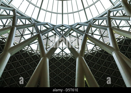 Kunstvolle Struktur auf westlichen Bahnhofshalle Kings Cross Station Stockfoto