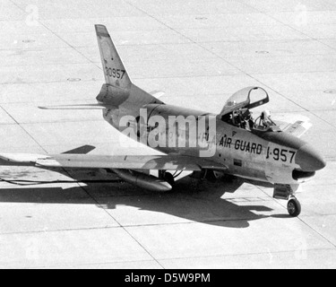 Nordamerika (F-86D-60-NA) F - 86L "Sabre Dog" der 159. FIS, FLA-ANG. Stockfoto