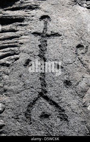 Ein Petroglyph Darstellung einer Person am Standort Pu'u Loa, Volcanoes National Park auf Big Island Hawaii. Stockfoto