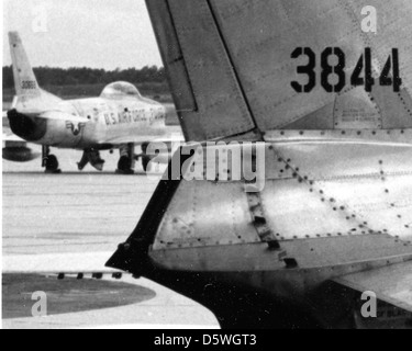 North American F-86D-60-NA (F - 86L) "Sabre Hunde" von der PA-ANG. Stockfoto