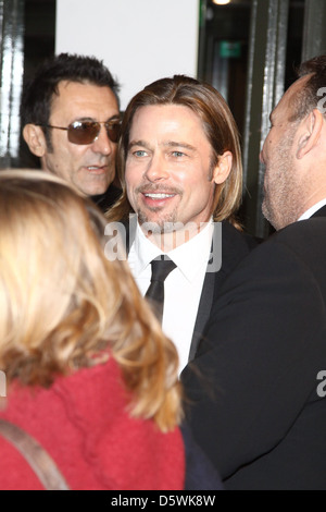 Brad Pitt 62. Internationalen Filmfestspiele Berlin, Berlinale, "In the Land of Blood and Honey' Premiere statt die Haus der Stockfoto