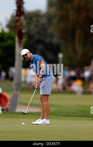 7. April 2013: Karrie Webb von Australien in Aktion während der Endrunde der Kraft Nabisco Championship im Mission Hills Country Club in Rancho Mirage, Kalifornien... Charles Baus/CSM. Stockfoto