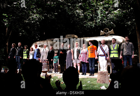 Markieren Sie Jay Sullivan, Barry Sloane, Sarah Moyle, Aimee-Ffion Edwards, Mackenzie Crook, Alan David, Molly Ranson, Mark Seite Stockfoto