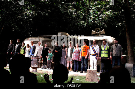 Markieren Sie Jay Sullivan, Barry Sloane, Sarah Moyle, Aimee-Ffion Edwards, Mackenzie Crook, Alan David, Molly Ranson, Mark Seite Stockfoto