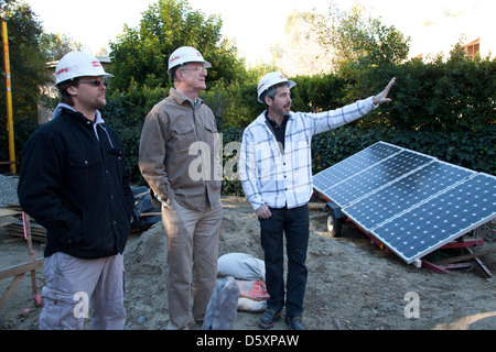 Stahl Rahmung des Green home für Ed Begley Jr., Bau unter LEED Platin Zertifizierung Normen geschieht Stockfoto