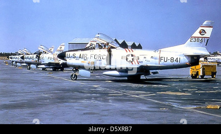 North American F-86D-40-NA "Sabre Hunde" des 324. FIS, Westover AFB, MA. Stockfoto