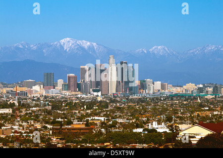 Skyline von Los Angeles (2/2013), San Gabriel Mountains, California Stockfoto