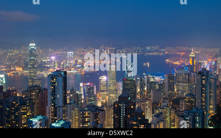 Hong Kong bei Nacht, Blick vom Victoria Peak Stockfoto