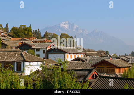 Dächer von Lijiang alte Stadt, Provinz Yunnan, china Stockfoto