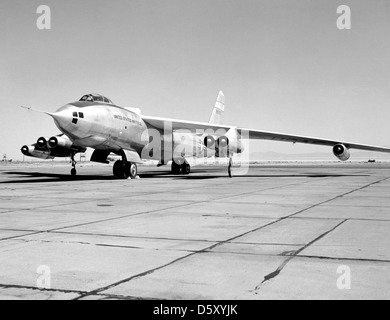 Boeing B-47A "Strahlgetriebene" bei Edwards AFB, 1954. Stockfoto