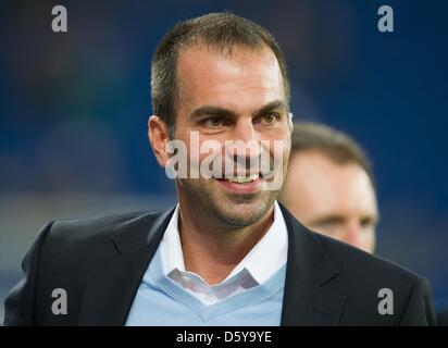 Hoffenheim Trainer Markus Babbel Lächeln vor der Bundesliga-match zwischen TSG 1899 Hoffenheim und SpVgg Greuther Fürth am Rhein-Neckar-Arena in Sinsheim, Deutschland, 19. Oktober 2012. Foto: Uwe Anspach Stockfoto