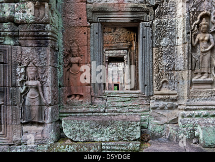 Apsaras (himmlische Tänzerinnen). Banteay Kdei Tempel. Angkor. Kambodscha Stockfoto