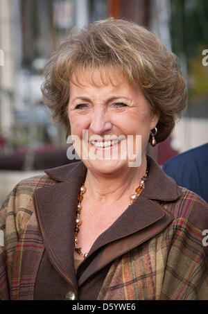 Prinzessin Margriet der Niederlande besucht die Entlastung des historischen Segelschiff der Oosterschelde im Hafen von Rotterdam, die Niederlande, 3. November 2012. Das Schiff wird eine halbes Jahr Reise auf der ganzen Welt und ist die größte restaurierte Segelschiff in den Niederlanden. Foto: Patrick van Katwijk / Niederlande, Stockfoto