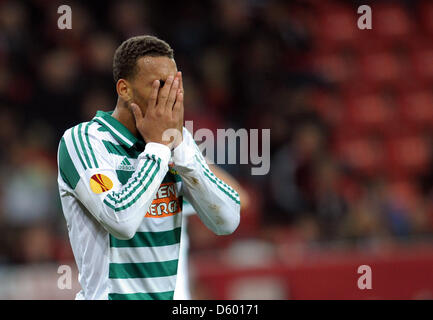 Terrence Boyd Wien reagiert während der UEFA Europa League-Gruppe K-Fußballspiel zwischen Bayer Leverkusen und Rapid Wien im Stadion BayArena in Leverkusen, Deutschland, 8. November 2012. Foto: Federico Gambarini/dpa Stockfoto