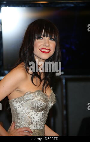 Britische Sängerin Carly Rae Jepsen Posen im Presseraum der MTV Europe Music Awards (EMA) in der Festhalle in Frankfurt am Main, Deutschland, am 11. November 2012. Preisverleihung der Musik-TV-Kanal ist in seinem 19. Jahr und erkennt Talent auf der europäischen Musikszene. Foto: Hubert Boesl Stockfoto