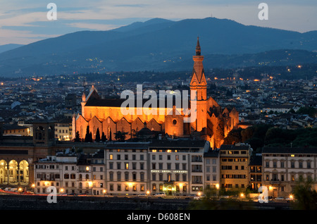 Basilica di Santa Croce (Heiligkreuz) ist die Hauptkirche der Franziskaner in Florenz, Italien Stockfoto