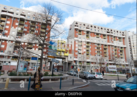 Wohnblocks im Paris Vorort von La Courneuve Stockfoto