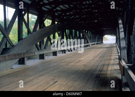 Elk281-1444 New Hampshire, North Conway, Saco River gedeckte Brücke, 1890 Stockfoto