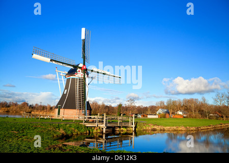 charmanten holländischen Windmühle Stockfoto