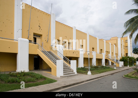 Santiago De Cuba: Moncada-Kaserne / Kugel gezeichnet Fassade Stockfoto