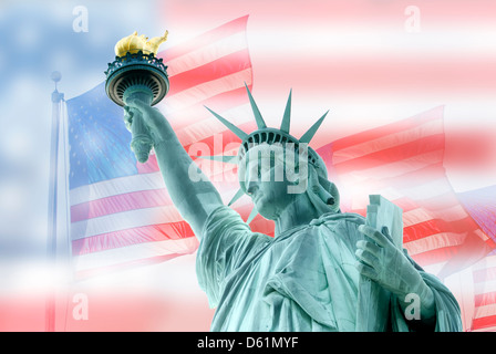 Freiheitsstatue mit amerikanischen nationalen Banner, New York City, New York, Vereinigte Staaten von Amerika, USA - FOTOMONTAGE Stockfoto