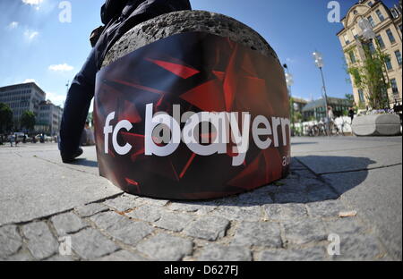 Eine Werbung für Bayern München Fans in München, 14. Mai 2012. Die Champions-League-Finale findet am 19. Mai 2012 in München statt. Foto: NICOLAS ARMER Stockfoto