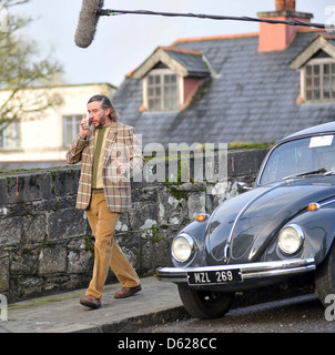 Steve Coogan Film-set für die sechsteilige Comedy-Serie "Moone Boy" Boyle, Irland - 12.01.12 Stockfoto