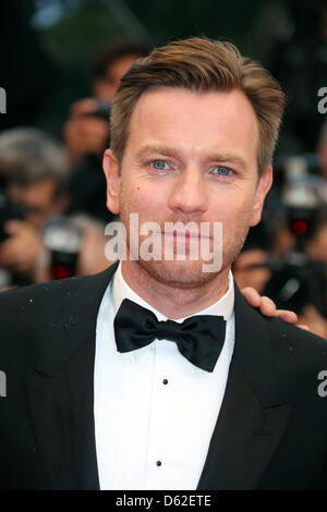 Schauspieler Ewan McGregor kommt bei der Premiere von "Amour" während der 65. Filmfestspiele von Cannes am Palais des Festivals in Cannes, Frankreich, am 20. Mai 2012. Foto: Hubert Boesl Stockfoto