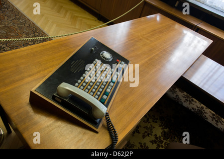 Sekretariat-Büros für die Mitarbeiter zu einer Ausstellung im "Haus 1" das ministerielle Hauptquartier der Stasi Geheimpolizei in DDR, der DDR, Erich Mielke.  .. (Weitere Titel in Beschreibung) Stockfoto