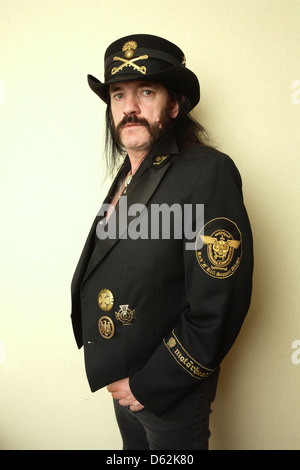 Lemmy Kilmister englischer Musiker und Sänger der Rockband Motörhead in London, England fotografiert. Stockfoto