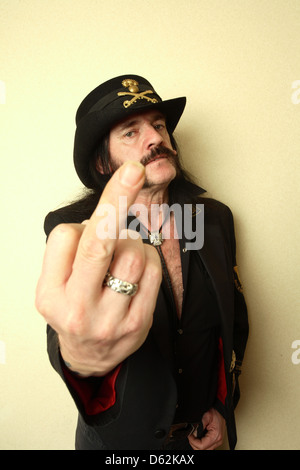 Lemmy Kilmister englischer Musiker und Sänger der Rockband Motörhead in London, England fotografiert. Stockfoto