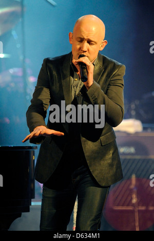 Isaac Slade The Fray führt at The Opera House Toronto, Kanada - 17.01.12 Stockfoto