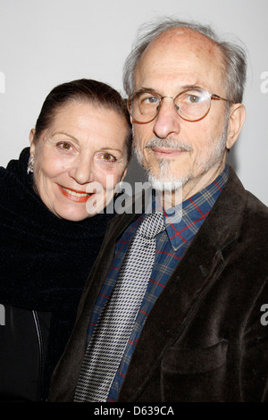 Graciela Daniele und Jules Fisher Öffnung Nacht der Lincoln Center Broadway Produktion von "War Horse" im Vivian Beaumont Stockfoto