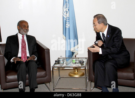 Haitianische Präsident Rene Preval und Generalsekretär der Vereinten Nationen Ban Ki-Moon Tagung des Rates in Bezug auf die Stockfoto