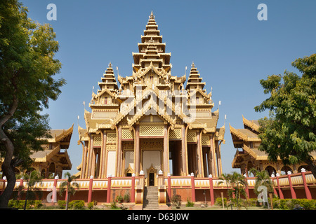 Großen Audienzsaal (Pyinsapathada) Replik, Bagan Golden Palace, Bagan, Myanmar (Burma) Stockfoto