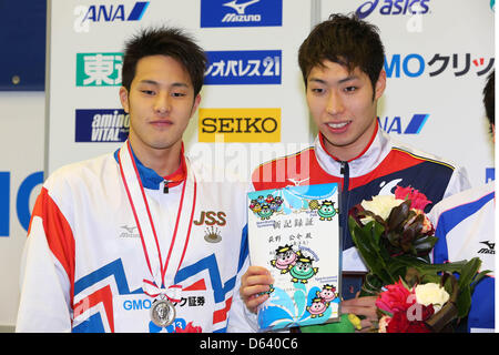 Niigata, Japan. 11. April 2013. (L, R) Daiya Seto (JPN), Kosuke Hagino (JPN), 11. April 2013 - Schwimmen: JAPAN schwimmen 2013 Männer 400 m Lagenschwimmen Siegerehrung am Daiei Probis Phoenix Pool, Niigata, Japan.  (Foto von Daiju Kitamura/AFLO SPORT/Alamy Live-Nachrichten) Stockfoto