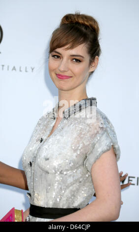 Schauspielerin Louise Bourgoin kommt bei der AmfAR Kino gegen Aids Gala während der 65. Filmfestspiele von Cannes im Hotel du Cap-Eden-Roc in Antibes, Frankreich, am 24. Mai 2012. Foto: Hubert Boesl Stockfoto