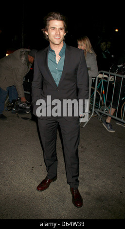 Johnny Whitworth die New Yorker Premiere von "Grenzenlos" - außerhalb der Ankünfte New York City, USA - 08.03.11 Stockfoto