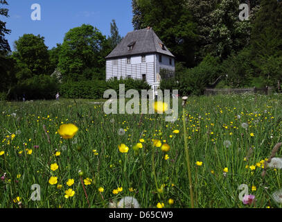 Blick auf Goethes Gartenhaus im Ilmpark in Weimar, Deutschland, 20. Mai 2012. Das ehemalige Winzerhaus wurde die erste richtige Residenz des Dichters in Weimar und seinem Hauptort Wohn-und Arbeitsort. Foto: Soeren Stache Stockfoto