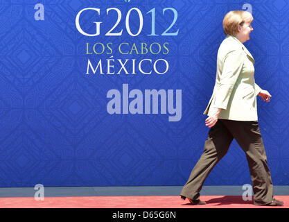 Bundeskanzlerin Angela Merkel kommt auf dem G20-Gipfel vor dem ersten Treffen in Losa Cabos, Mexiko, 18. Juni 2012. Staats- und Regierungschefs der G20 versammelten sich zu einem zweitägigen Gipfel in der exklusiven Badeort an der Pazifikküste. Foto: Peer Grimm Stockfoto