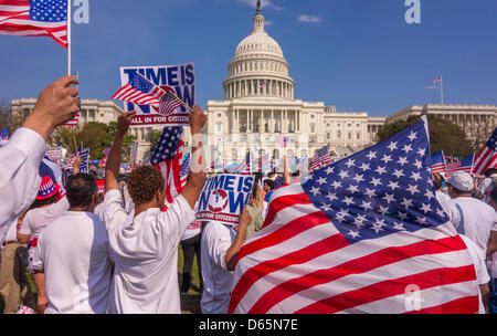 Washington DC, USA. 10. April 2013. Immigration Reform Kundgebung am Kapitol. Bildnachweis: Rob Crandall / Alamy Live News Stockfoto