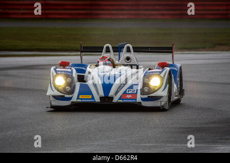 12.04.2013 Silverstone Circuit Northamptonshire England. Freies Training für die 1. Runde der FIA World Endurance Championship - 6 Stunden von Silverstone. #47 KCMG (CHN). Morgan - Nissan. LMP2-Klasse. Fahrer: Alexander Impertori (CHE) Matthew Howson (GBR) Jim Ka bis (CHN) Stockfoto