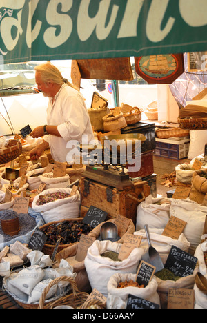 Französischen Markt Collioure Südfrankreich Stockfoto