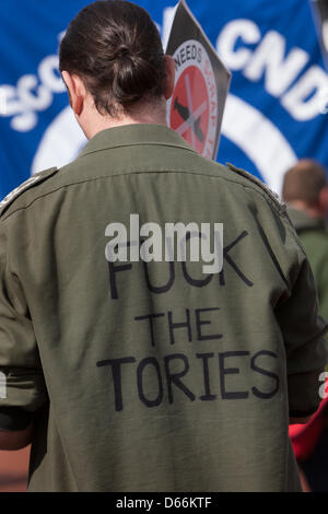 Glasgow, Schottland. Samstag, 13. April 2013.  Schrott, Trident Atomraketen Demonstration in George Square und umliegenden Straßen in Glasgow.Credit: Jeremy Sutton-Hibbert Alamy Live News Stockfoto